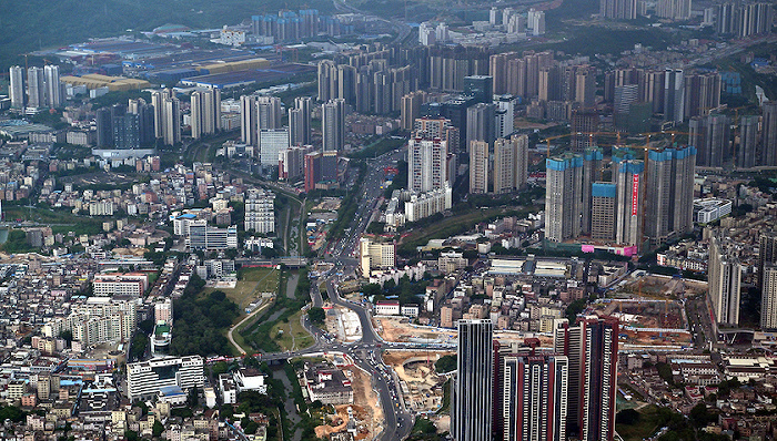 2018年以来,全国已抓获涉毒犯罪人员37.3万人,端午期间平均每天出入境132.1万人